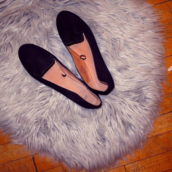 H&M Black Flats - Picture 1 of 4